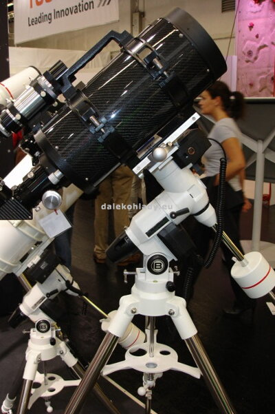 Teleskopy Bresser Messier montáž EXOS-2 na Photokina 2014
