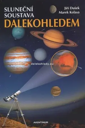 Kniha Sluneční soustava dalekohledem